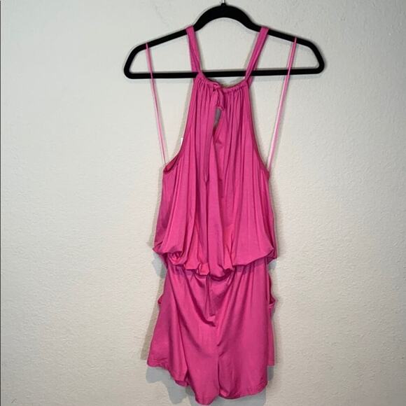 Trina Turk Nob Hill Halter Sleeveless Romper Cactus Flower Pink Size XS - Picture 12 of 12